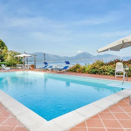 Holiday home Awesome In S, Giovanni A Piro Sa *